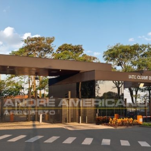 01 IATE CLUBE